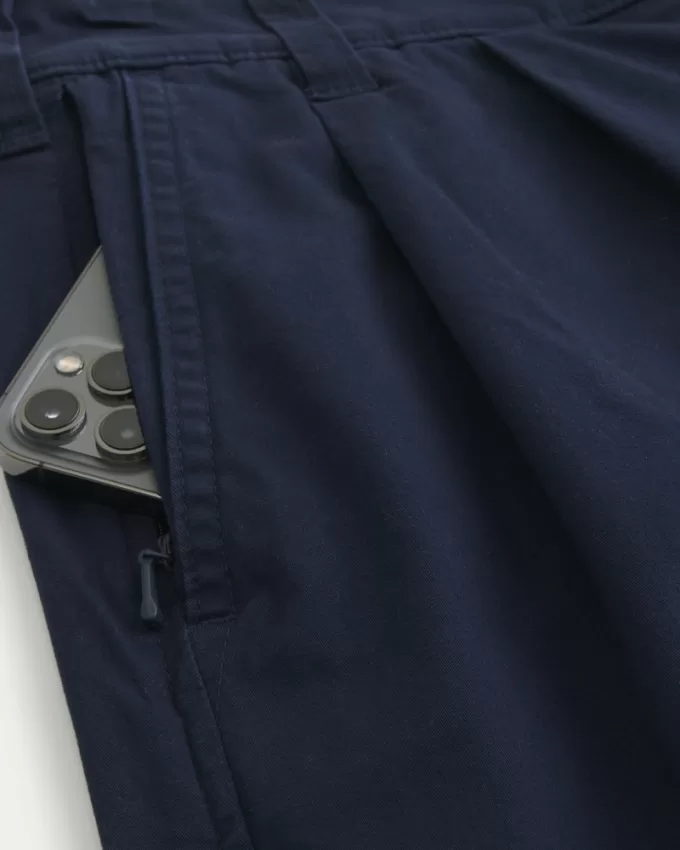 At-the-Knee Baggy Bermuda Shorts,At-the-Knee Baggy Bermuda Shorts