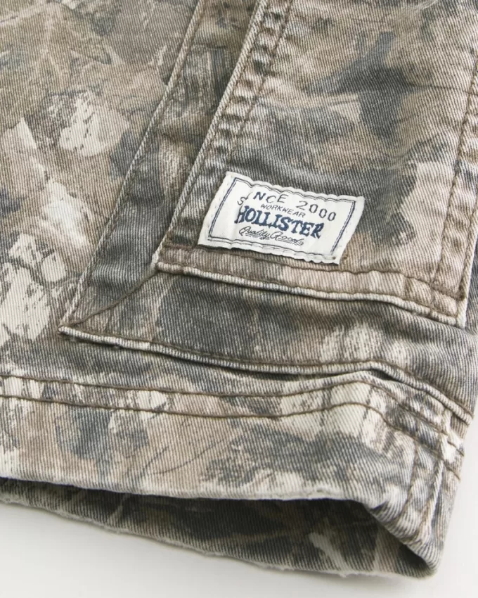 At-the-Knee Camo Baggy Cargo Shorts,At-the-Knee Camo Baggy Cargo Shorts At-the-Knee Camo Baggy Cargo Shorts,At-the-Knee Camo Baggy Cargo Shorts