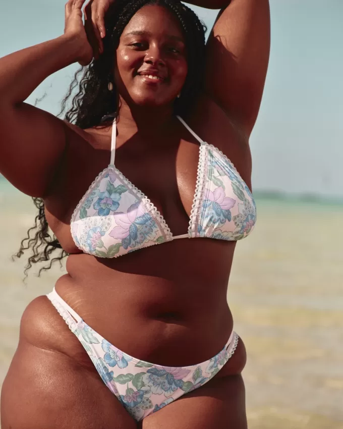 Crochet-Style Mixed High-Leg Cheeky Bikini Bottom,Crochet-Style Mixed High-Leg Cheeky Bikini Bottom Crochet-Style Mixed High-Leg Cheeky Bikini Bottom,Crochet-Style Mixed High-Leg Cheeky Bikini Bottom