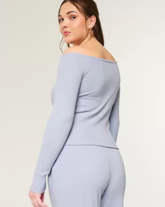 Gilly Hicks Wide V-Neck Top,Gilly Hicks Wide V-Neck Top Gilly Hicks Wide V-Neck Top,Gilly Hicks Wide V-Neck Top