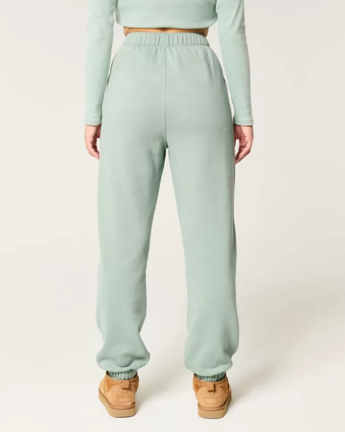 Hollister Feel Good Fleece Dad Joggers,Hollister Feel Good Fleece Dad Joggers Hollister Feel Good Fleece Dad Joggers,Hollister Feel Good Fleece Dad Joggers
