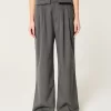 Hollister Livvy Ultra High-Rise Wide-Leg Pants,Hollister Livvy Ultra High-Rise Wide-Leg Pants Hollister Livvy Ultra High-Rise Wide-Leg Pants,Hollister Livvy Ultra High-Rise Wide-Leg Pants