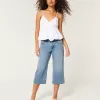 Low-Rise Medium Wash Capri Jeans,Low-Rise Medium Wash Capri Jeans Low-Rise Medium Wash Capri Jeans,Low-Rise Medium Wash Capri Jeans