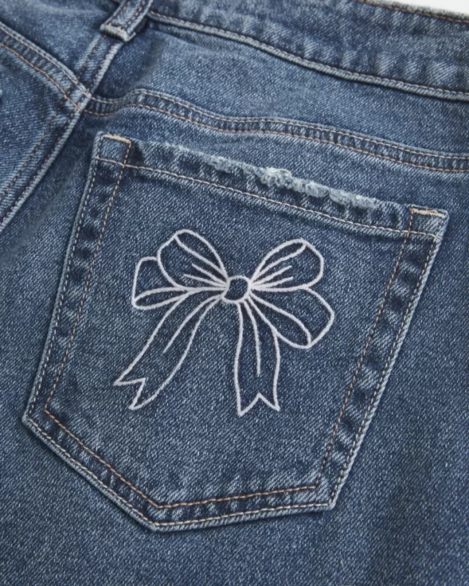 Low-Rise Medium Wash Embroidered Bow Straight Jeans,Low-Rise Medium Wash Embroidered Bow Straight Jeans Low-Rise Medium Wash Embroidered Bow Straight Jeans,Low-Rise Medium Wash Embroidered Bow Straight Jeans