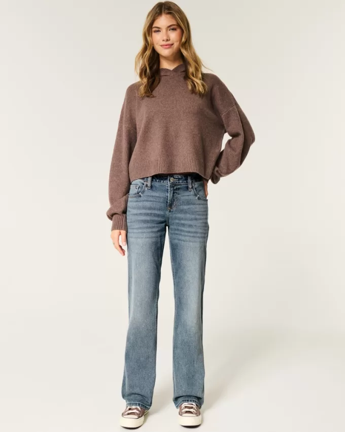 Low-Rise Medium Wash Relaxed Straight Jeans,Low-Rise Medium Wash Relaxed Straight Jeans Low-Rise Medium Wash Relaxed Straight Jeans,Low-Rise Medium Wash Relaxed Straight Jeans