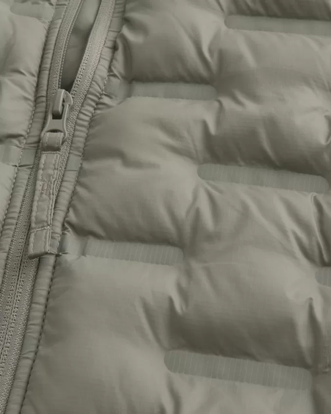 Mid-Weight Hooded Puffer Jacket,Mid-Weight Hooded Puffer Jacket Mid-Weight Hooded Puffer Jacket,Mid-Weight Hooded Puffer Jacket