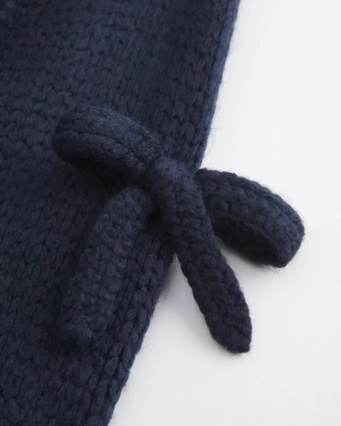 Off-the-Shoulder Bow Applique Sweater,Off-the-Shoulder Bow Applique Sweater Off-the-Shoulder Bow Applique Sweater,Off-the-Shoulder Bow Applique Sweater