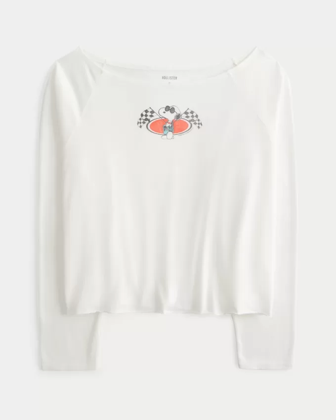 Oversized Long-Sleeve Snoopy Graphic Tee,Oversized Long-Sleeve Snoopy Graphic Tee Oversized Long-Sleeve Snoopy Graphic Tee,Oversized Long-Sleeve Snoopy Graphic Tee