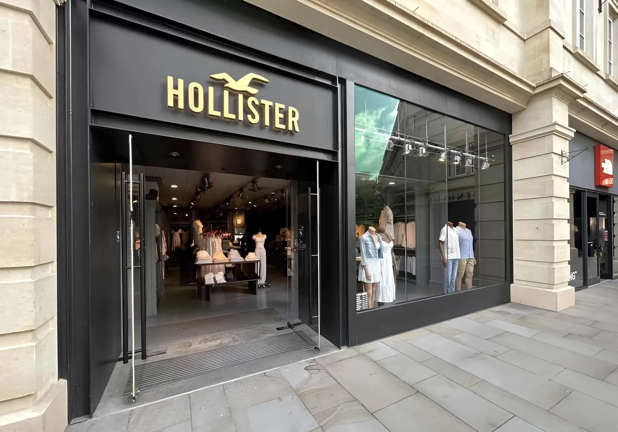 hollister 0 - Hollister US
